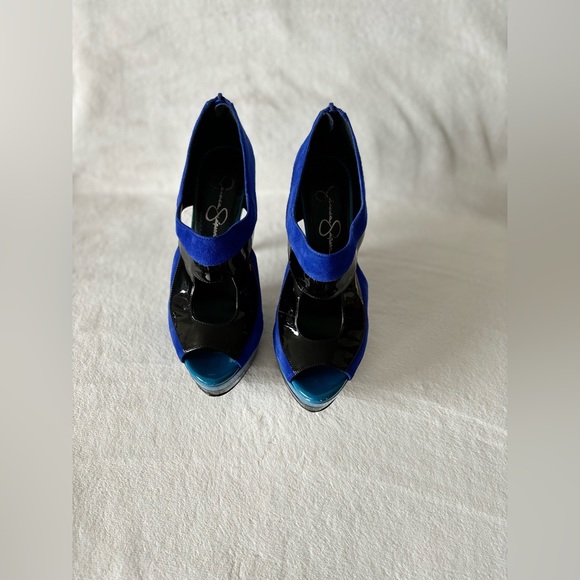 NWT Jessica Simpson Evannan Royal Blue
Suede Zip -Back Platform pumps 8 - Picture 4 of 9